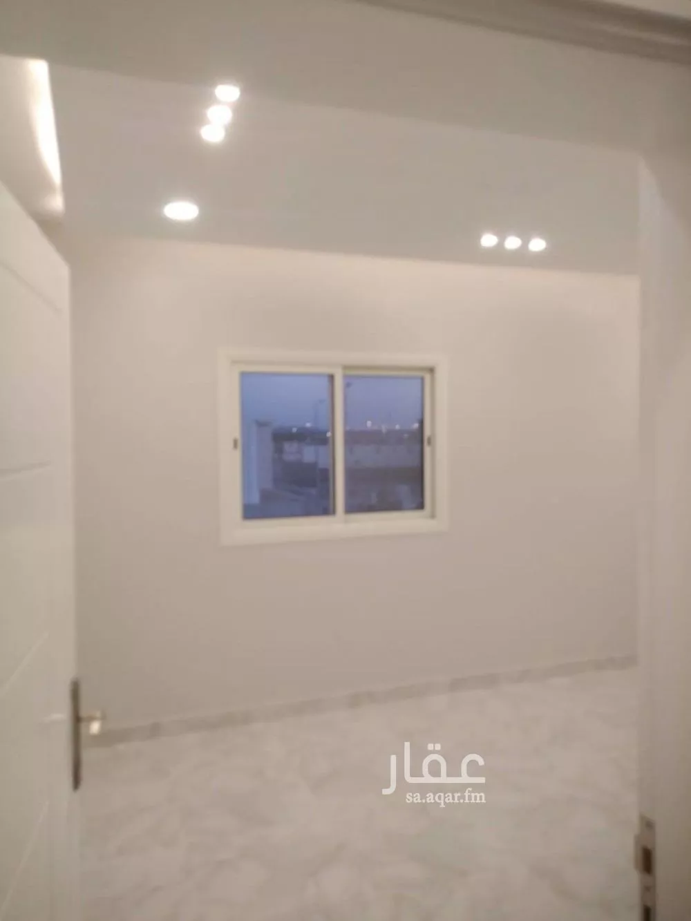 فيلا للبيع في شارع سلمى بن عبد الله الهذلي, حي نبلاء, مدينة المدينه المنوره, منطقة المدينة المنورة 1 صورة