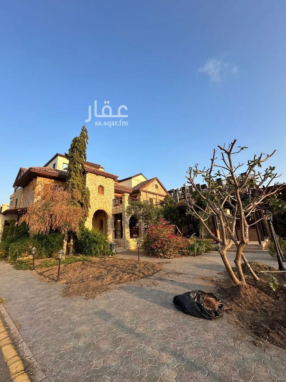 عمارة للإيجار في شارع اسماعيل ابو داود, حي الأندلس, مدينة جدة, منطقة مكة المكرمة 1 صورة