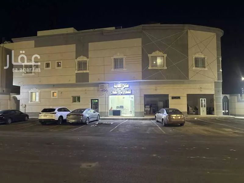 عمارة للبيع في شارع عمرو ابن معبد الازعر الاوسي, حي الملك فهد, مدينة المدينه المنوره, منطقة المدينة المنورة 1 صورة