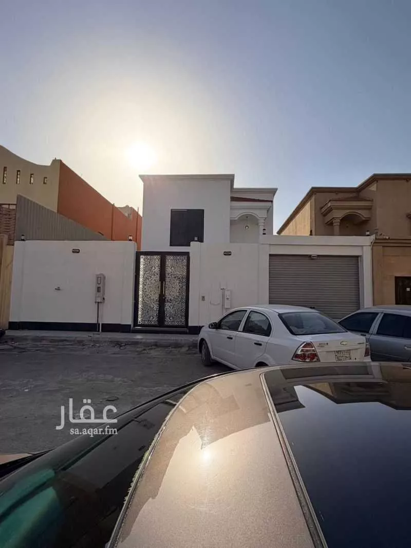 فيلا للبيع في شارع 5ب ، حي الشعلة ، الدمام ، الدمام 1 صورة