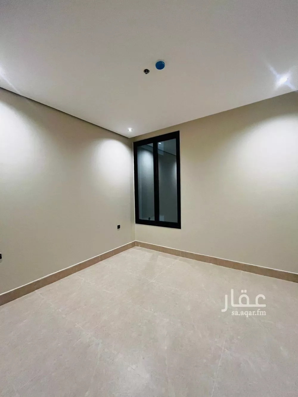 شقة للبيع في شارع احمد بن عجيان, حي طيبة, مدينة الدمام, المنطقة الشرقية 1 صورة