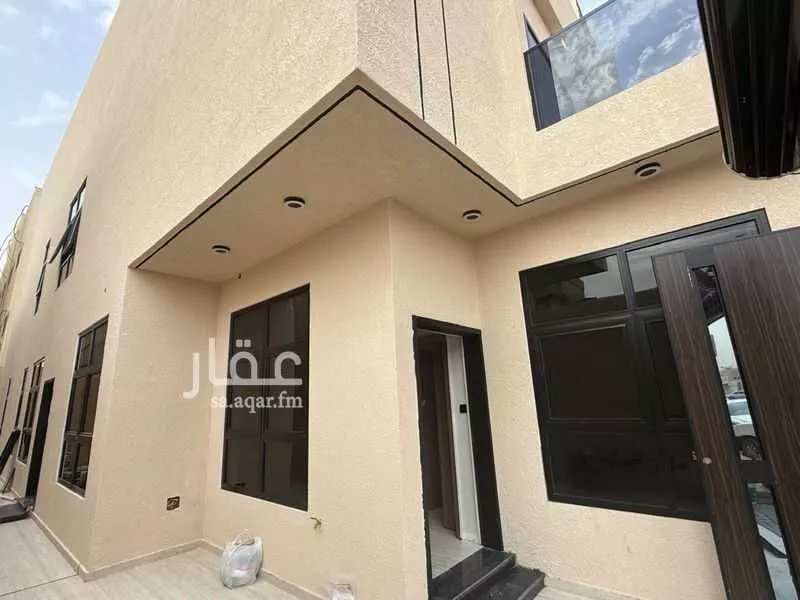 دور للبيع في شارع عبدالوهاب عزام, حي الروابي, مدينة الرياض, منطقة الرياض 1 صورة