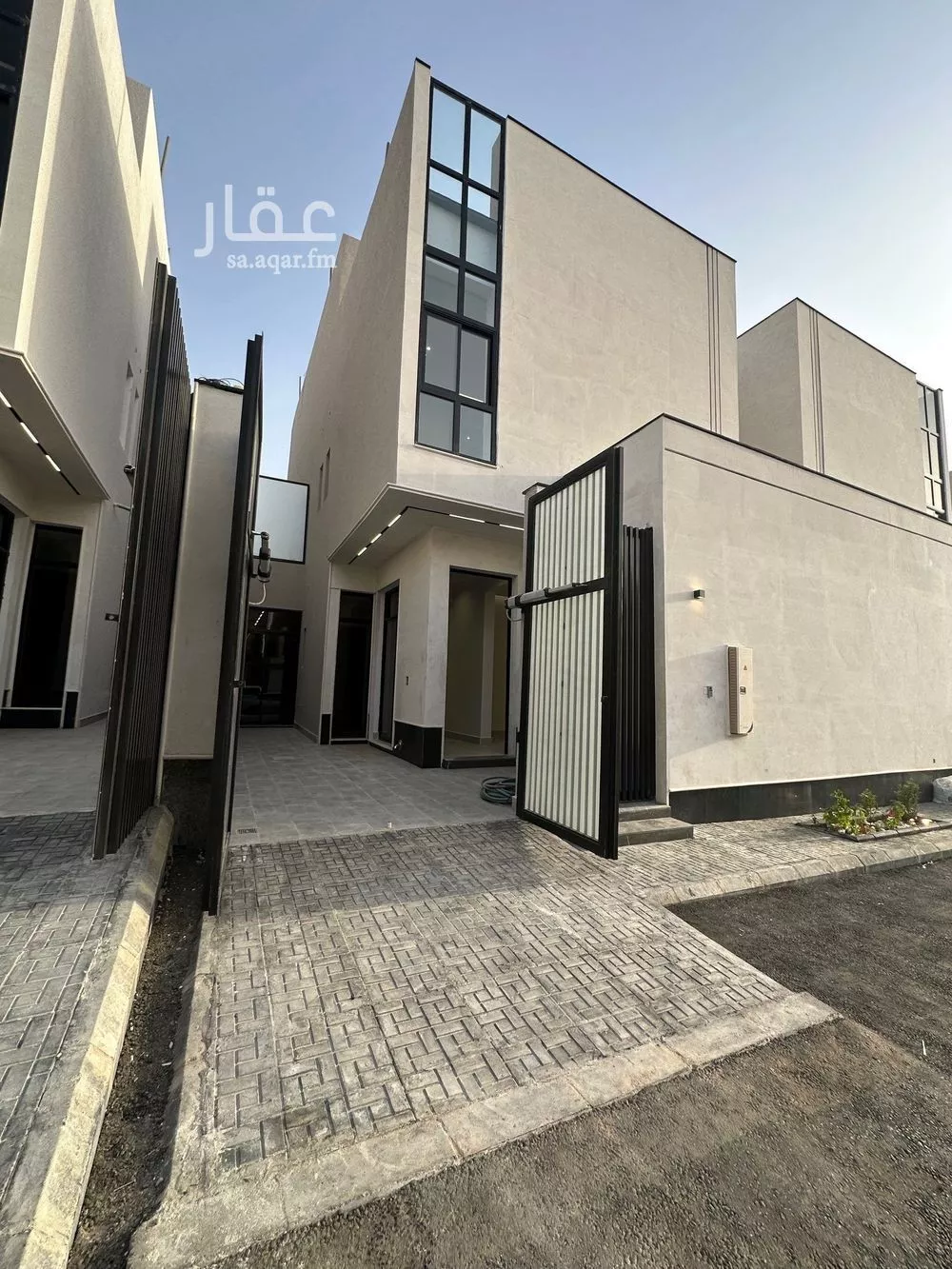 فيلا للبيع في شارع إمام الدين المرشدي, حي البيان, مدينة الرياض, منطقة الرياض 1 صورة