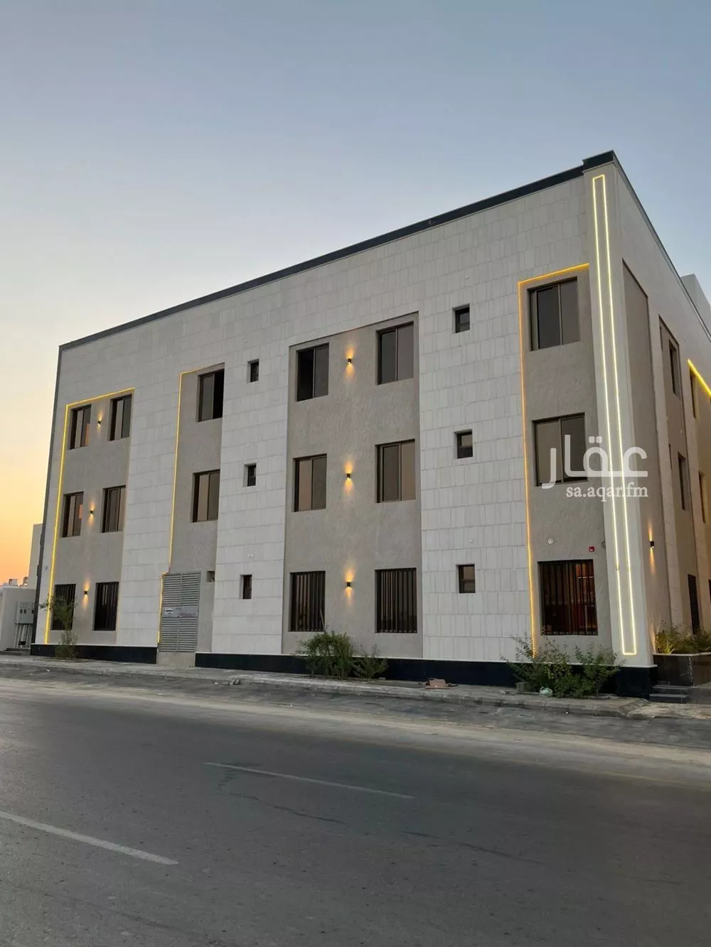 شقة للبيع في شارع خلف الأحمر, حي المهدية, مدينة الرياض, منطقة الرياض 1 صورة