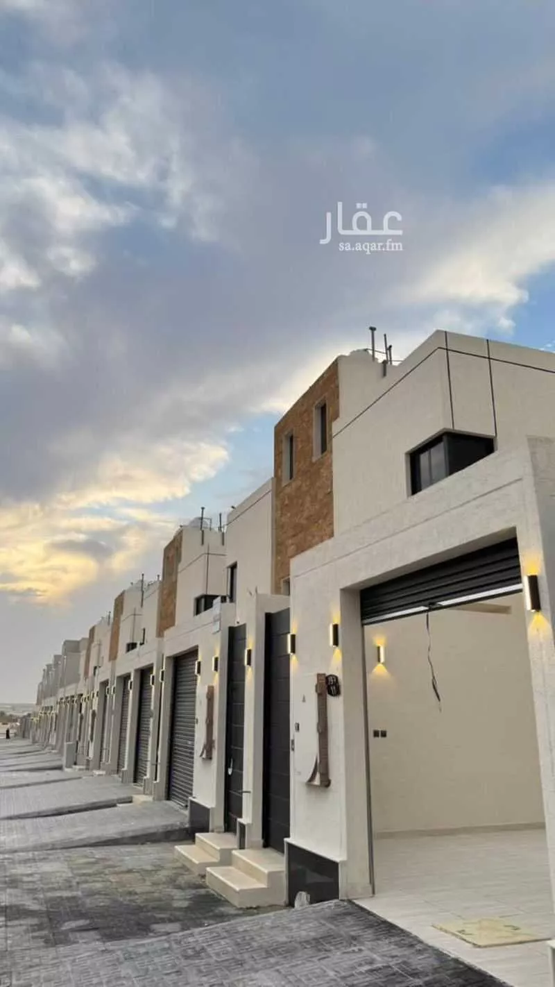 دور للبيع في شارع الغزاله, حي طيبة, مدينة الرياض, منطقة الرياض 1 صورة