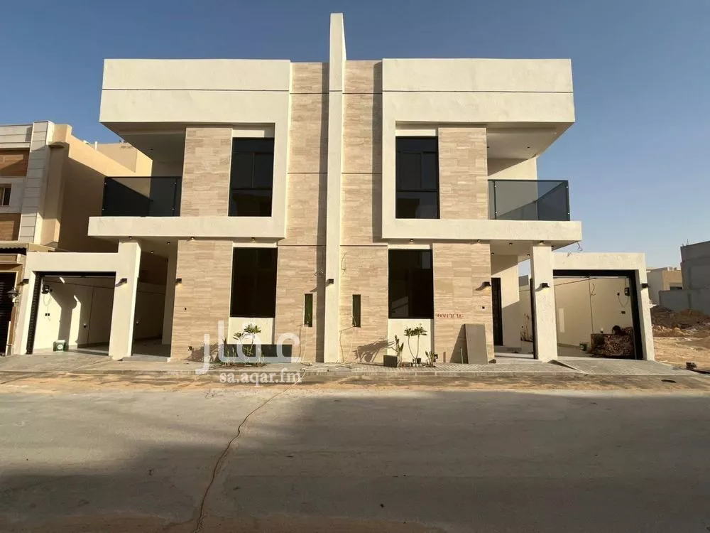 فيلا للبيع في شارع قطب الدين بن السلطان, حي المهدية, مدينة الرياض, منطقة الرياض 1 صورة