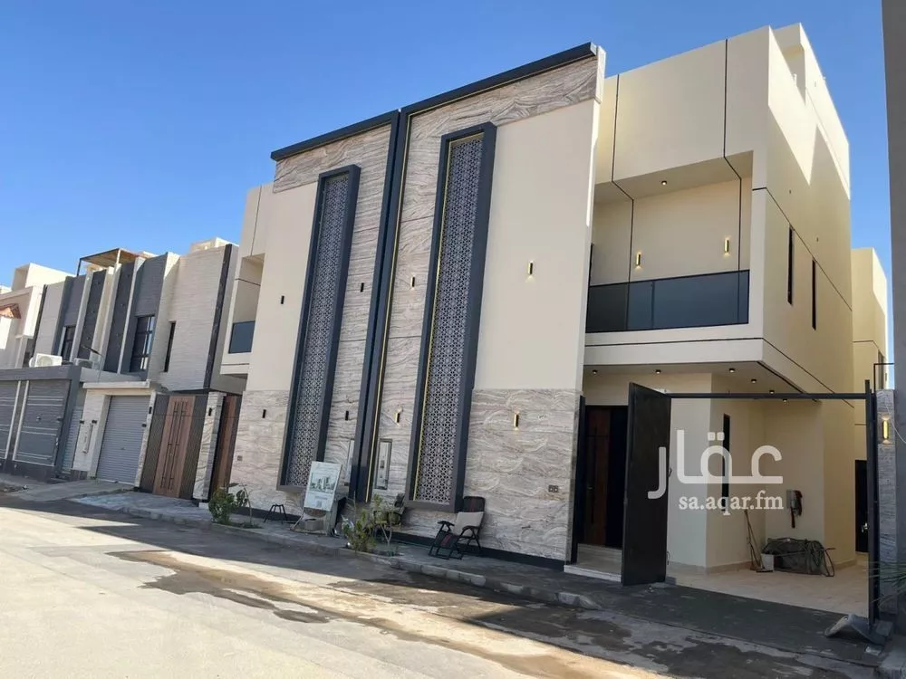 فيلا للبيع في شارع السيل الكبير, حي المهدية, مدينة الرياض, منطقة الرياض 1 صورة