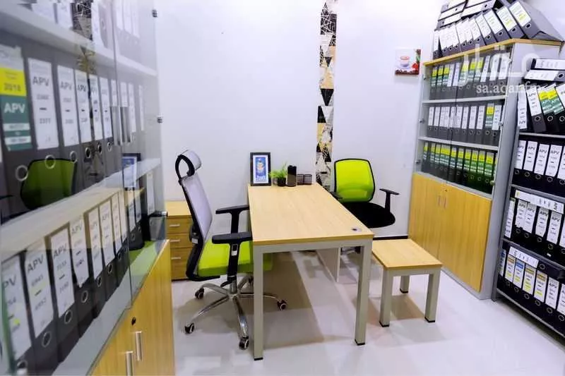 مكتب تجاري للإيجار في شارع صيدا, حي الدريهمية, مدينة الرياض, منطقة الرياض 1 صورة