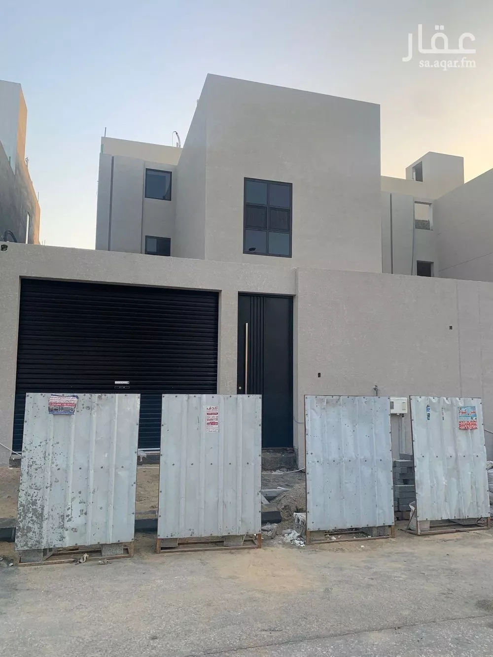 فيلا للبيع في شارع حكم بن محمد, حي الشاطئ الغربي, مدينة الدمام, المنطقة الشرقية 1 صورة
