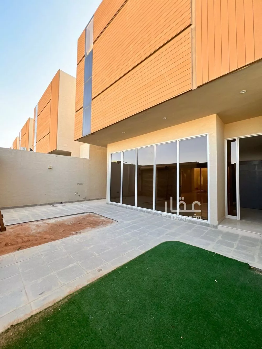 فيلا للبيع في شارع إبراهيم بن الحكيم, حي القيروان, مدينة الرياض, منطقة الرياض 1 صورة