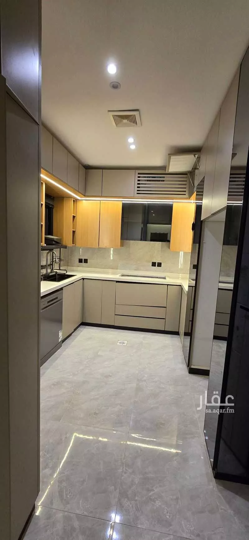 دور للإيجار في شارع 25180544, حي عكاظ, مدينة الرياض, منطقة الرياض 1 صورة