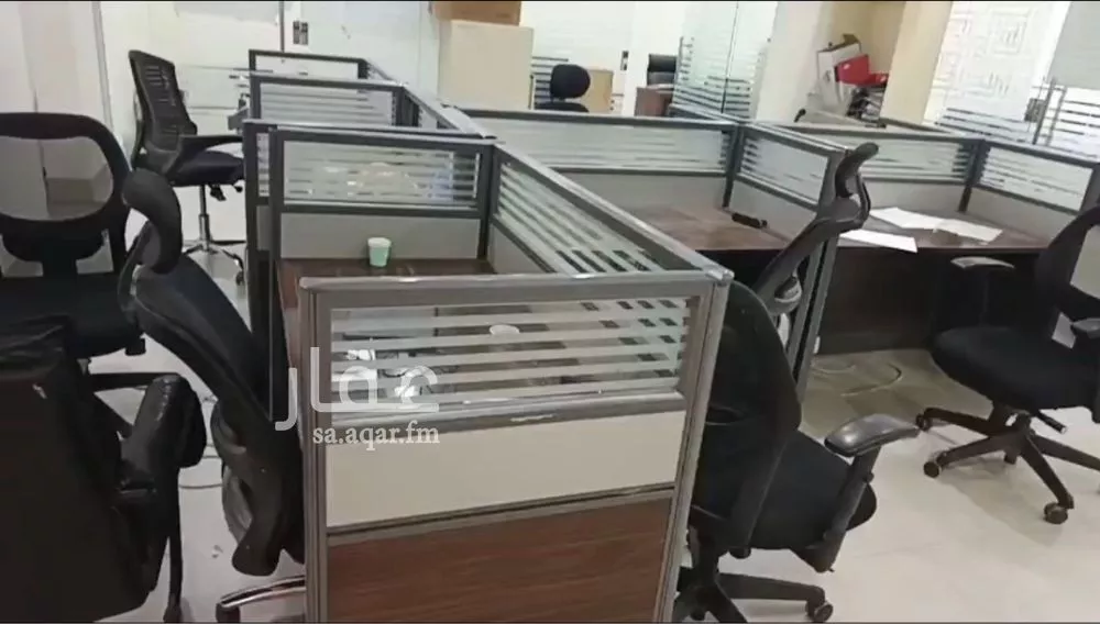 مكتب تجاري للإيجار في شارع الملك عبدالعزيز ابن عبدالرحمن سعود الفرعي, حي العارض, مدينة الرياض, منطقة الرياض 1 صورة