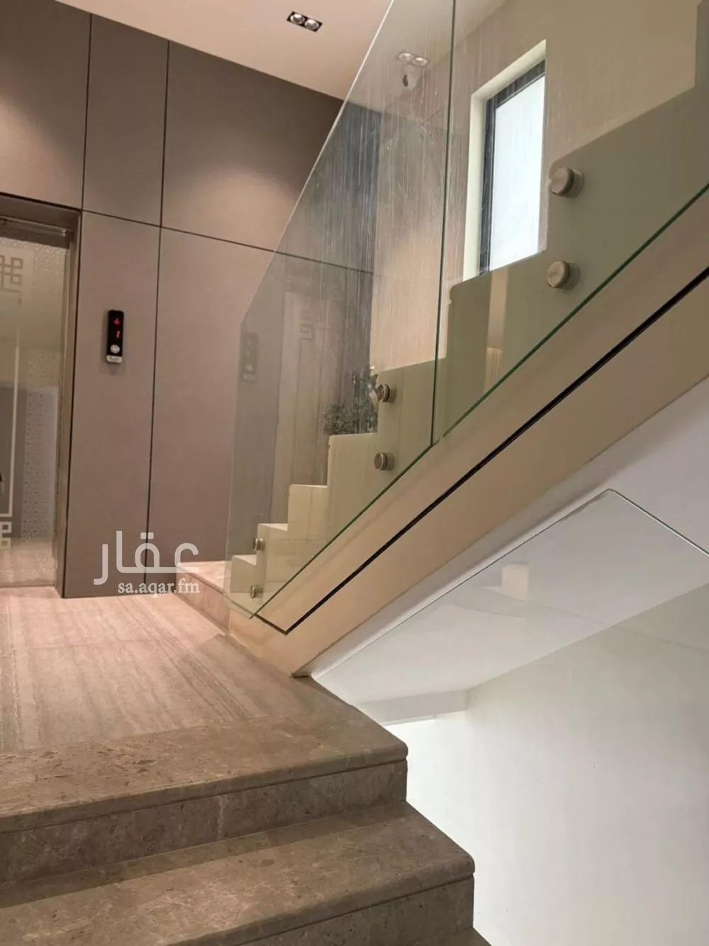 دور للبيع في شارع مصطفى عبدالرزاق, حي العارض, مدينة الرياض, منطقة الرياض 1 صورة