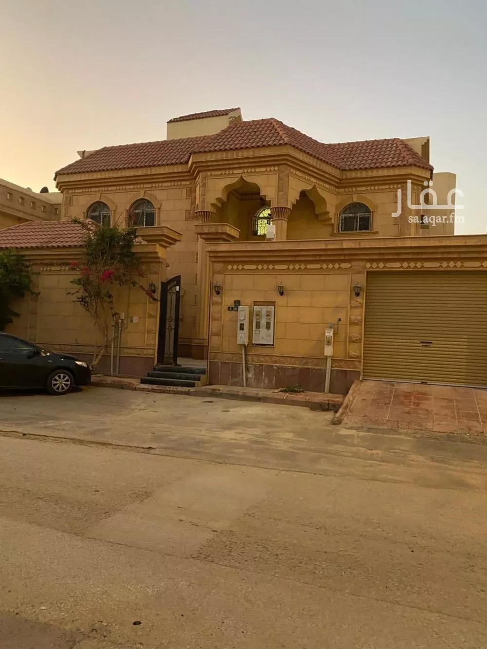 فيلا للبيع في شارع محمد بن المنذر, حي إشبيلية, مدينة الرياض, منطقة الرياض 1 صورة