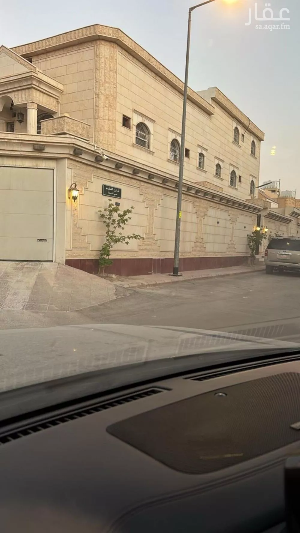 فيلا للبيع في شارع محمد بن المنذر, حي إشبيلية, مدينة الرياض, منطقة الرياض 1 صورة