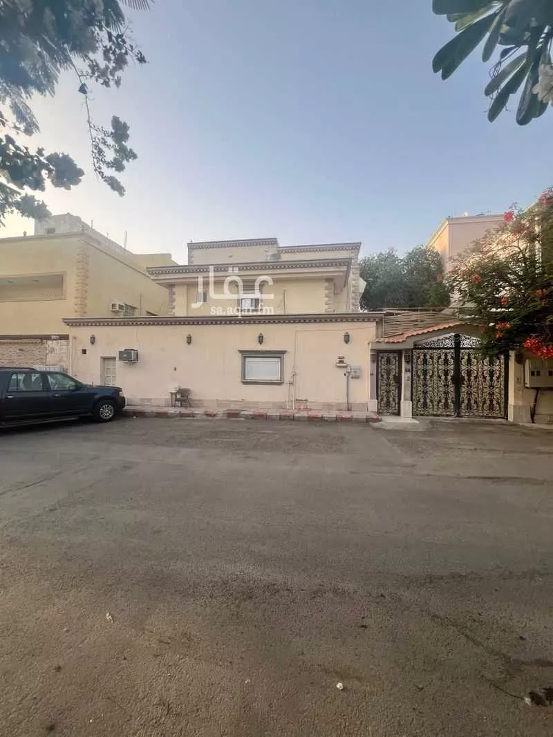 فيلا للبيع في شارع حبيبه بنت قيس, حي الزهراء, مدينة جدة, منطقة مكة المكرمة 1 صورة