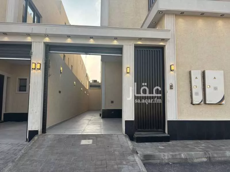 فيلا للبيع في شارع يحيى الغرناطي, حي الرمال, مدينة الرياض, منطقة الرياض 1 صورة