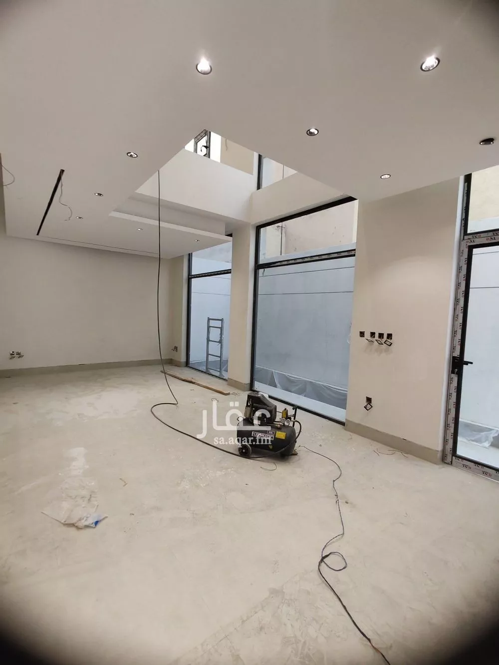 فيلا للبيع في شارع أحمد الأبشيطي, حي العارض, مدينة الرياض, منطقة الرياض 1 صورة