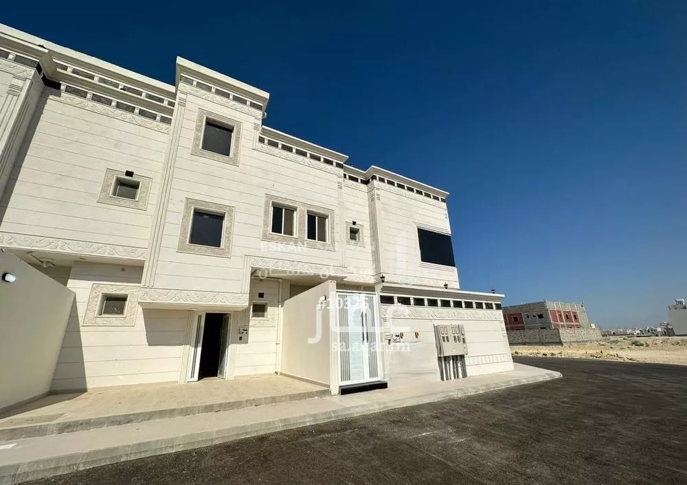 شقة للبيع في شارع غرناطة 432, حي غرناطة, مدينة الجبيل, المنطقة الشرقية 1 صورة
