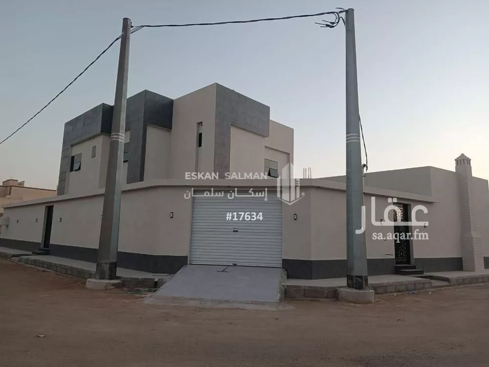 فيلا للبيع في شارع القادسية 141, حي القادسية, مدينة البدائع, منطقة القصيم 1 صورة