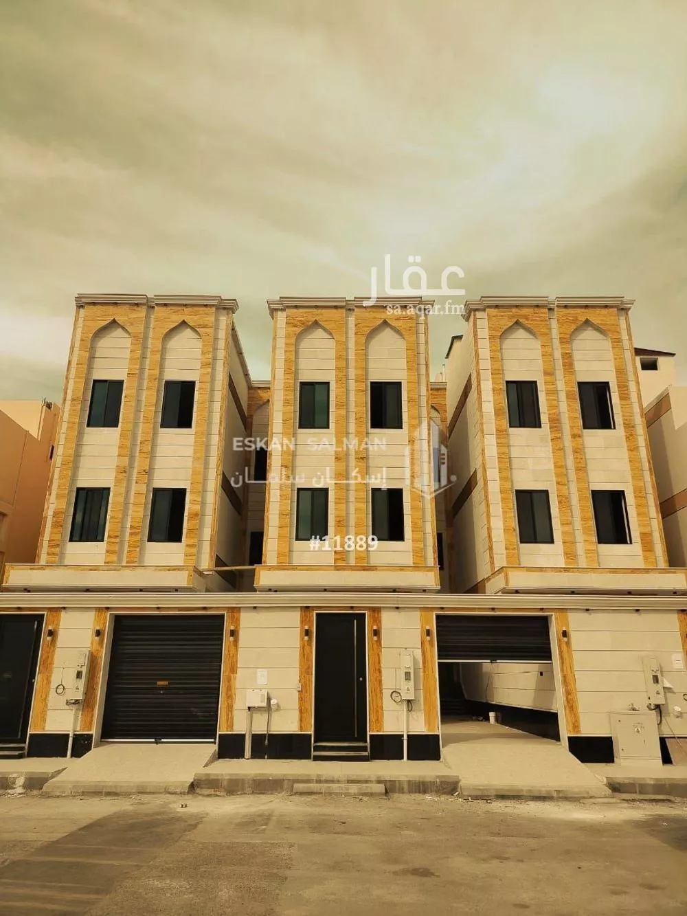 فيلا للبيع في شارع متوكل بن الحداد, حي السلام, مدينة المدينه المنوره, منطقة المدينة المنورة 1 صورة
