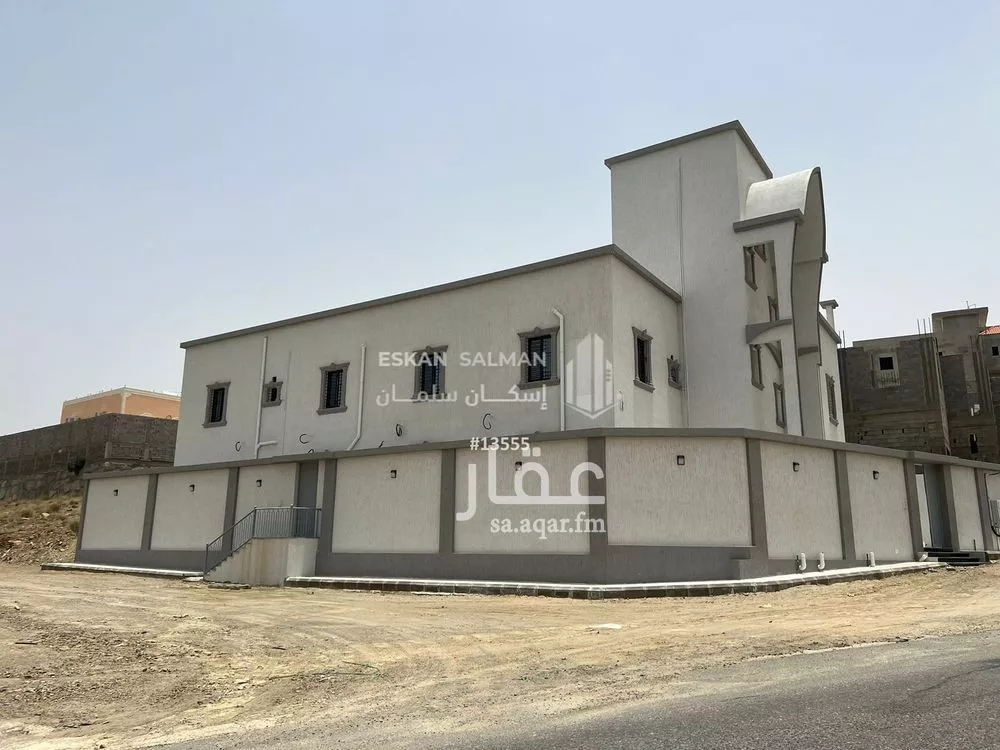 شقة للبيع في شارع بني كبير, مدينة بلجرشى, منطقة الباحة 1 صورة