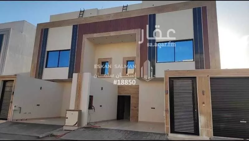 دور للبيع في شارع محمد العنابي, حي العريجاء الغربي, مدينة الرياض, منطقة الرياض 1 صورة