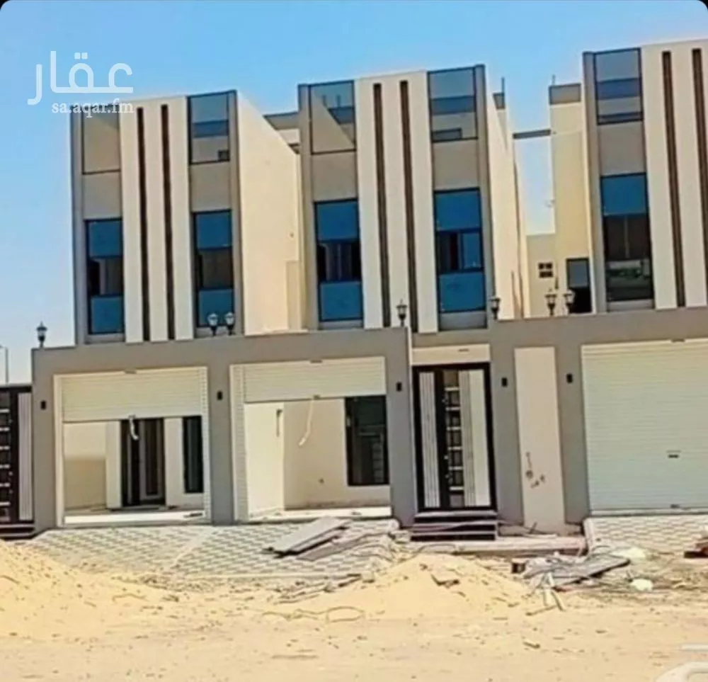 فيلا للبيع في شارع تميم الداري, حي ضاحية الملك فهد, مدينة الدمام, المنطقة الشرقية 1 صورة