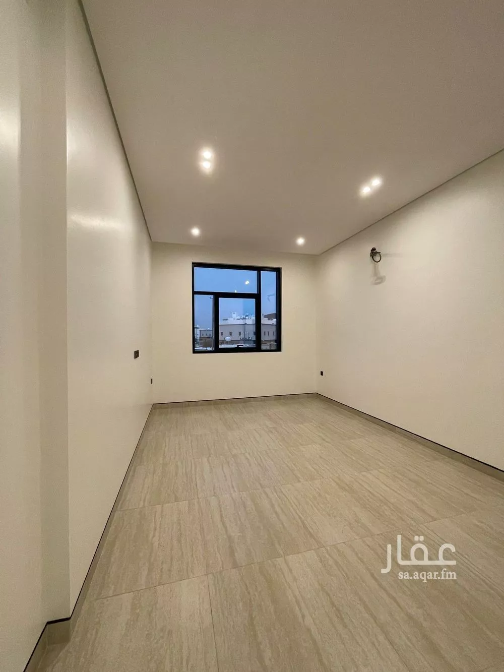 شقة للبيع في شارع عثمان ابن ابراهيم, حي الملك فهد, مدينة المدينة المنورة, منطقة المدينة المنورة 1 صورة