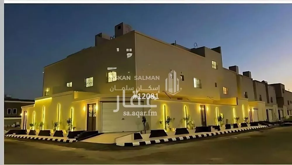 فيلا للبيع في شارع الجندله, حي المطار, مدينة المدينه المنوره, منطقة المدينة المنورة 1 صورة