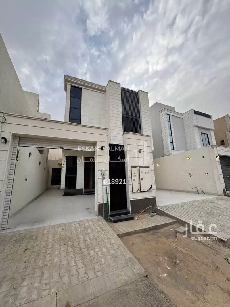 دور للبيع في شارع جبل الكرمل, حي القادسية, مدينة الرياض, منطقة الرياض 1 صورة