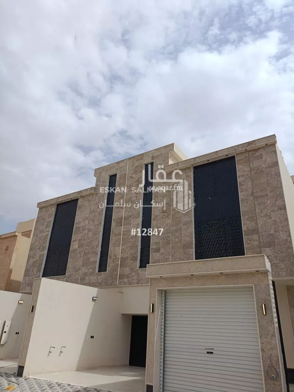 دور للبيع في شارع أبي زكريا الحفصي, حي طويق, مدينة الرياض, منطقة الرياض 1 صورة
