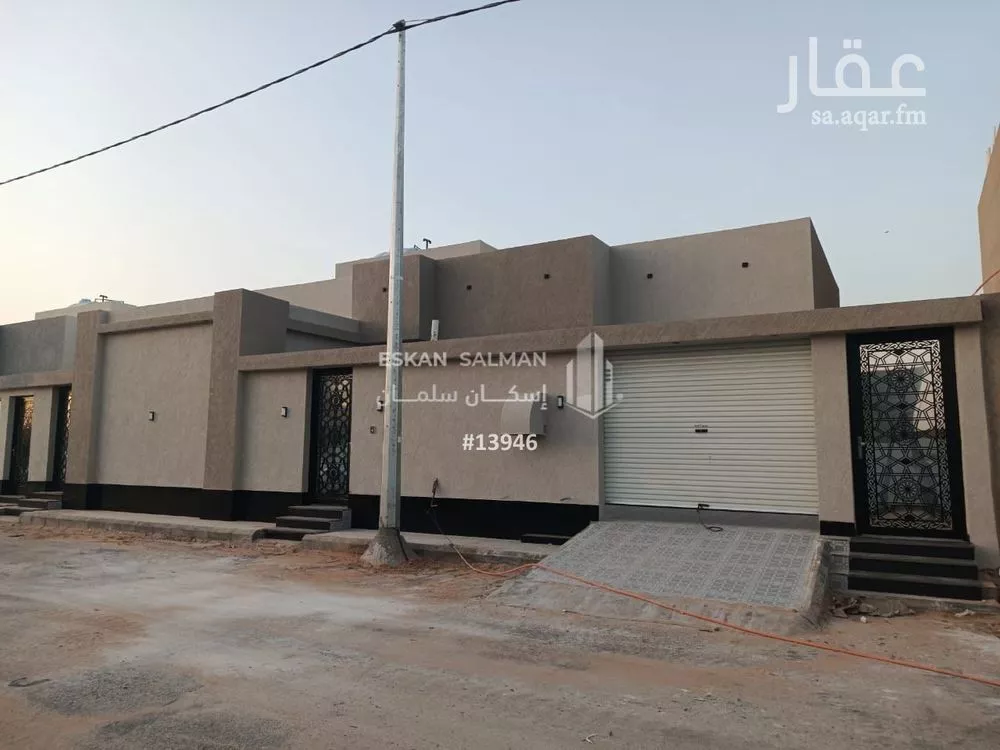 دور للبيع في شارع القادسية 33, حي القادسية, مدينة البدائع, منطقة القصيم 1 صورة