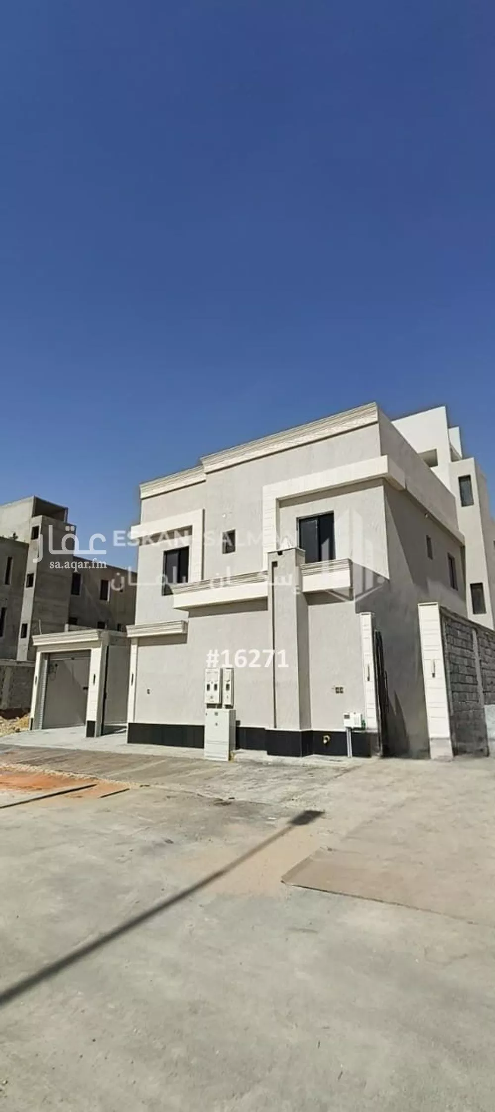 فيلا للبيع في شارع الجنادرية, حي الجنادرية, مدينة الرياض, منطقة الرياض 1 صورة