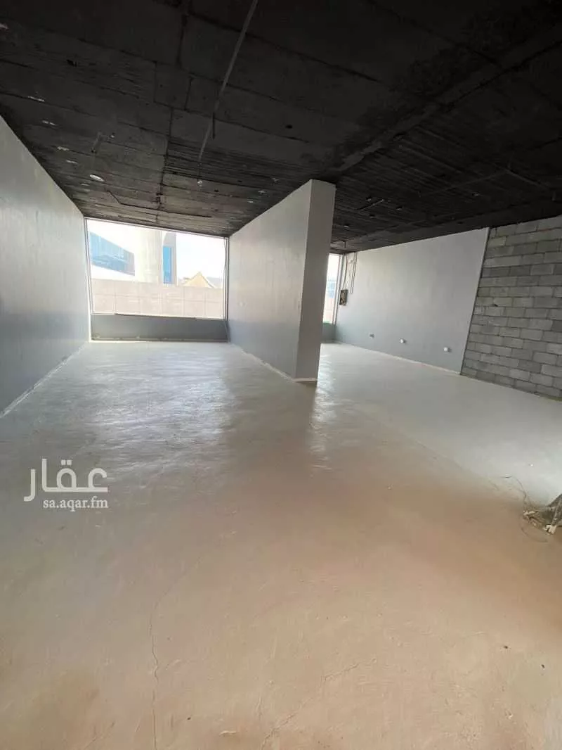 محل للإيجار في شارع بئر عثمان 3, حي بئر عثمان, مدينة المدينة المنورة, منطقة المدينة المنورة 1 صورة