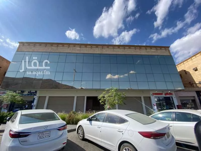 مكتب تجاري للإيجار في شارع طريق الامير نايف بن عبدالعزيز, حي السلام, مدينة المدينه المنوره, منطقة المدينة المنورة 1 صورة