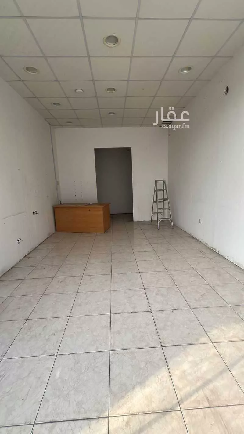 محل للإيجار في شارع الخبر, حي الخبر الجنوبية, مدينة الخبر, المنطقة الشرقية 1 صورة
