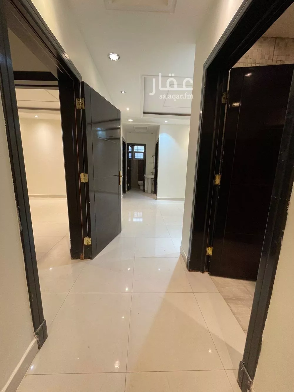 شقة للإيجار في شارع رقم 298, حي الياسمين, مدينة الرياض, منطقة الرياض 1 صورة