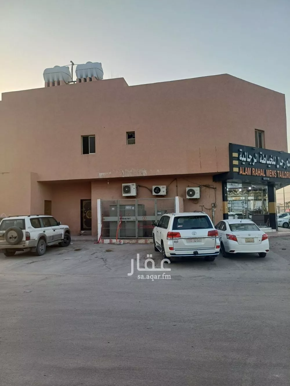عمارة للإيجار في شارع وادي الساحل, حي الرمال, مدينة الرياض, منطقة الرياض 1 صورة