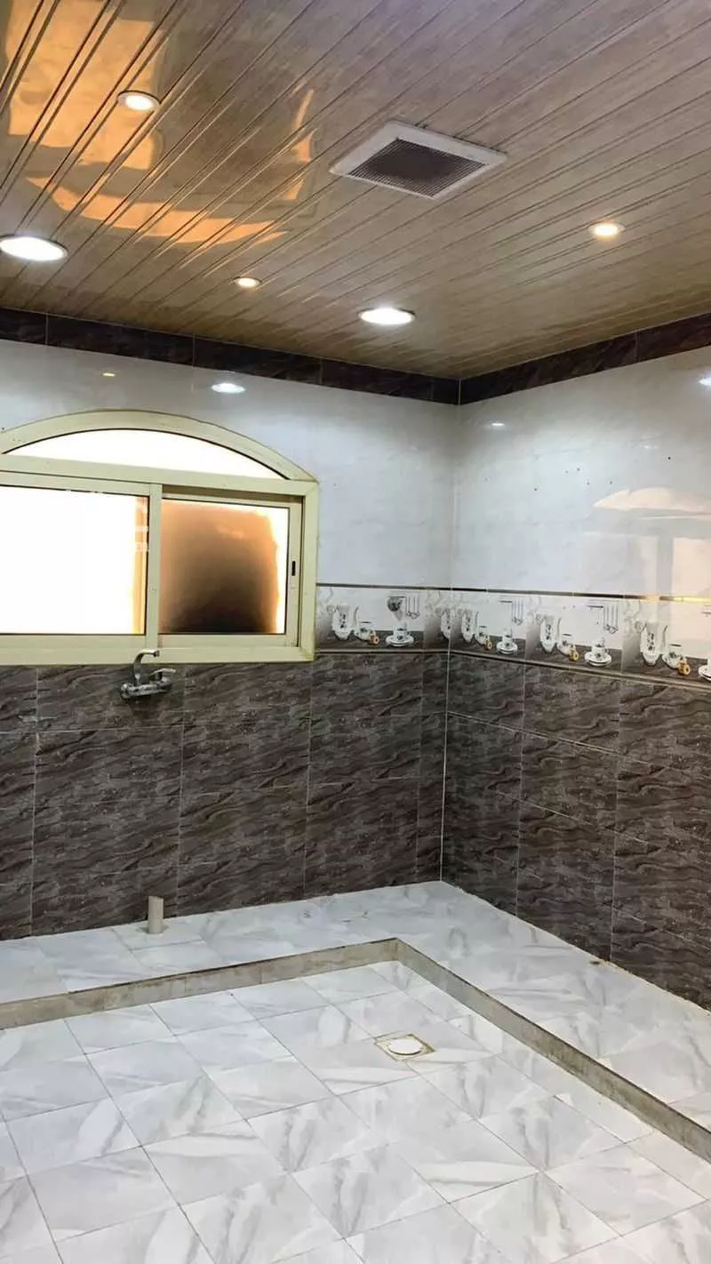 شقة للإيجار في شارع رقم 174 ، حي ظهرة لبن ، الرياض ، منطقة الرياض 1 صورة