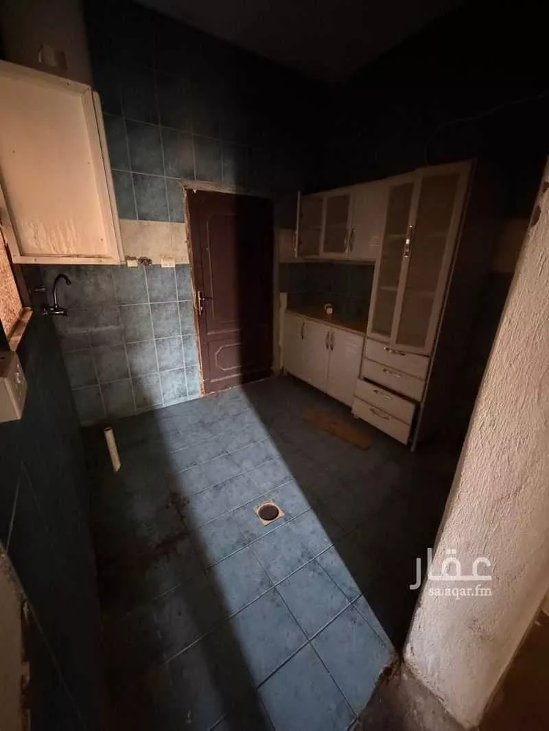 شقة للإيجار في شارع ابي المظفر الخطيب, حي المصيف, مدينة الرياض, منطقة الرياض 1 صورة