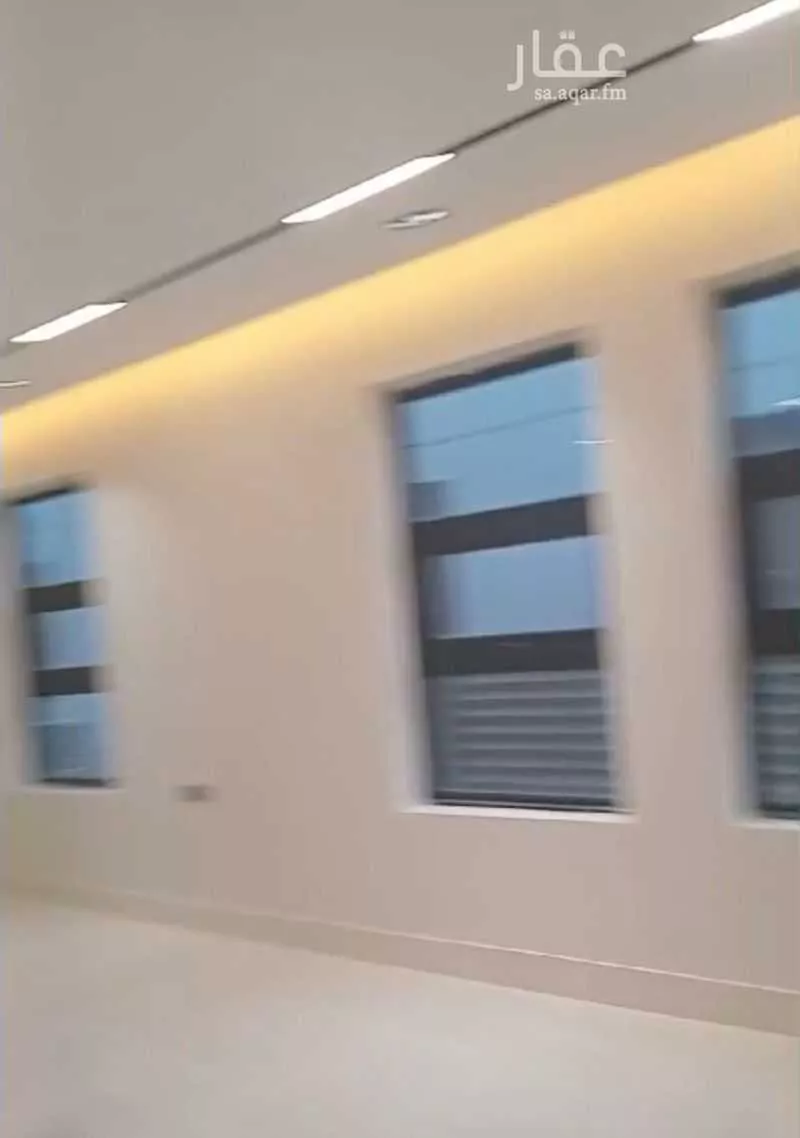 شقة للبيع في شارع حميد الطويل, حي عكاظ, مدينة الرياض, منطقة الرياض 1 صورة