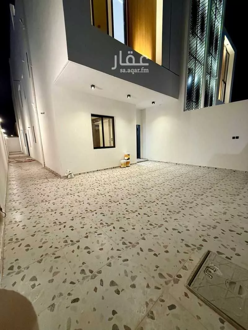فيلا للبيع في شارع العراقة, حي اليرموك, مدينة تبوك, منطقة تبوك 1 صورة