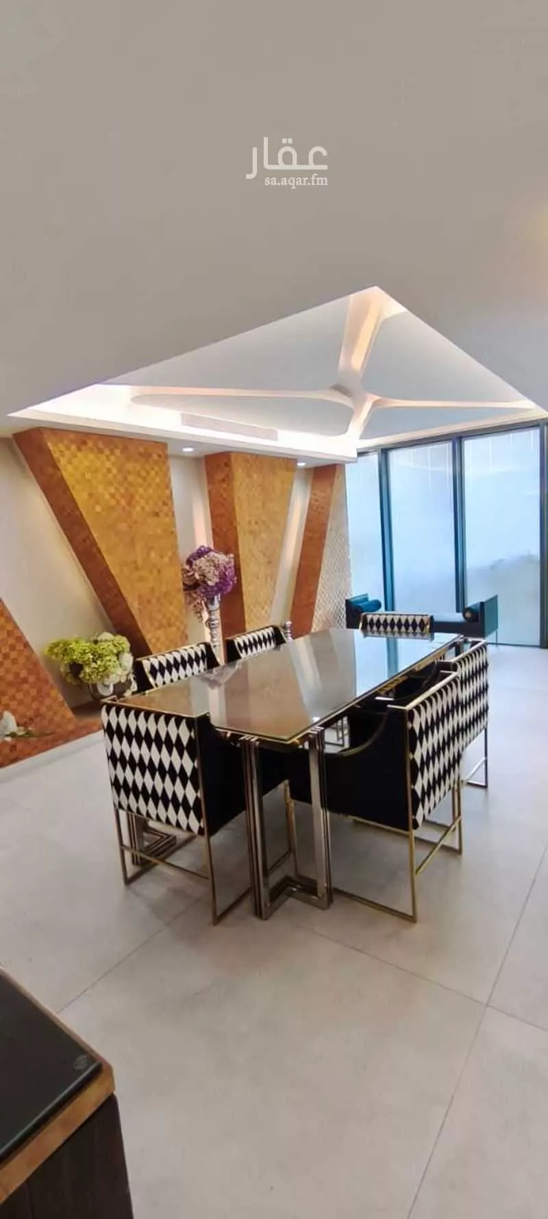 فيلا للبيع في شارع العقيد, حي العوالي, مدينة مكة المكرمة, منطقة مكة المكرمة 1 صورة