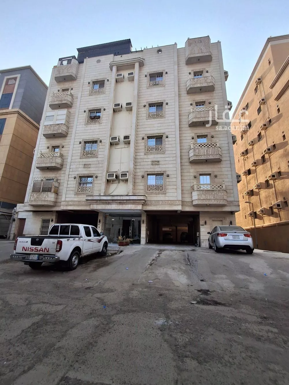 شقة للبيع في شارع إبراهيم الأنماطي, حي المنار, مدينة جدة, منطقة مكة المكرمة 1 صورة