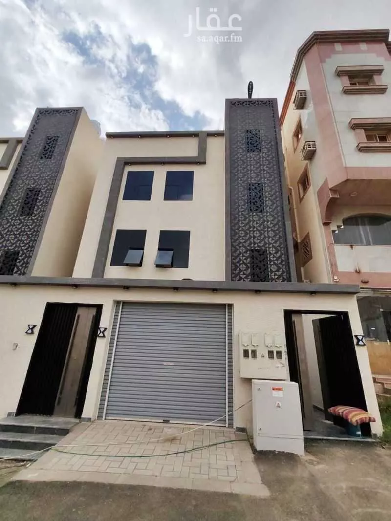 شقة للبيع في شارع ابرهة بن الصباح, حي الشرف, مدينة خميس مشيط, منطقة عسير 1 صورة