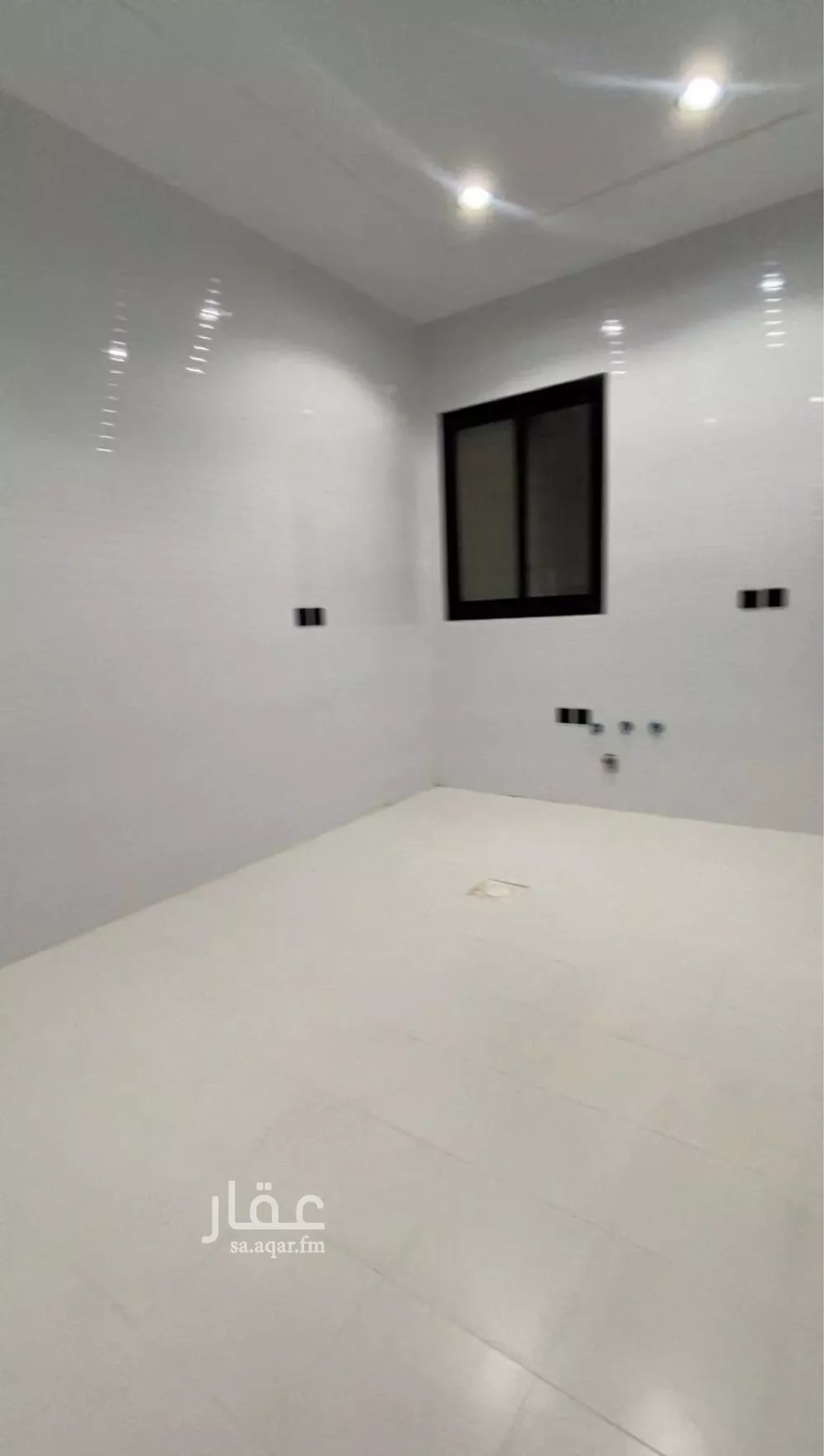 شقة للإيجار في شارع شارع محمد بن عوجان, حي الحزم, مدينة الرياض, منطقة الرياض 1 صورة