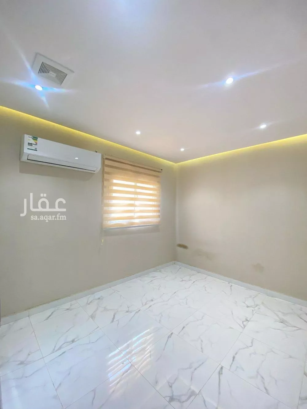 شقة للإيجار في شارع زيد البغدادي, حي الوزارات, مدينة الرياض, منطقة الرياض 1 صورة