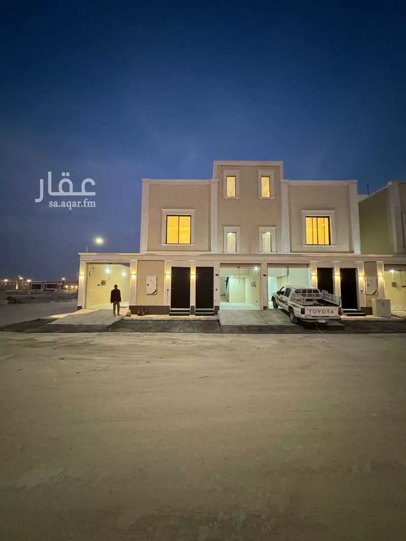 دور للبيع في شارع رفحاء, حي طيبة, مدينة الرياض, منطقة الرياض 1 صورة