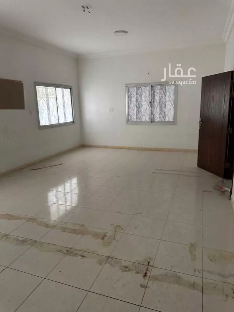عمارة للإيجار في شارع السابع والعشرون, حي الثقبة, مدينة الخبر, المنطقة الشرقية 1 صورة